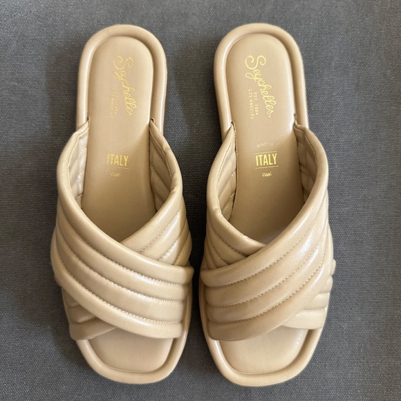 Seychelles Leather Crossband Slide Sandals Word for Word Cream Leather Sz 7 NEW - Picture 3 of 6